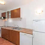 One-bedroom In Okrug Donji Apartament *